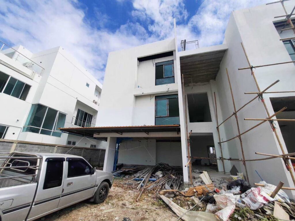 LINE ALBUM คุณเบนซ์สวนหลวง 250609 113